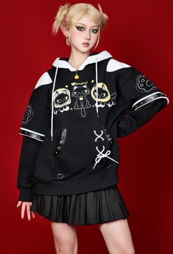 Cute but Sharp Cat Hoodie Black and White Furry Paw Hoodie Daily Wear