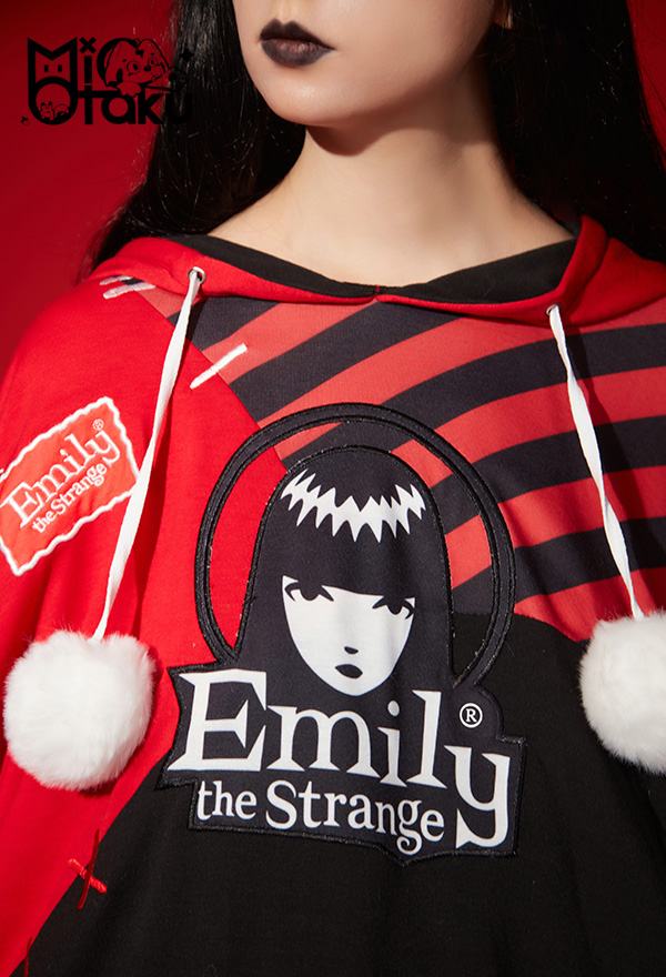 Emily the Strange Striped Fluffy Trim Print Halloween Cloak Costume with Cat Ear Hat