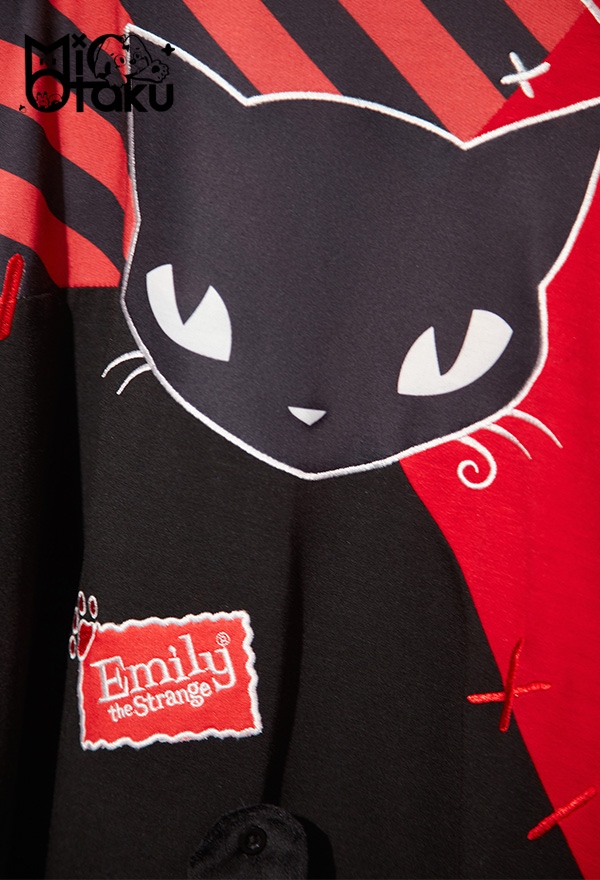 Emily the Strange Striped Fluffy Trim Print Halloween Cloak Costume with Cat Ear Hat