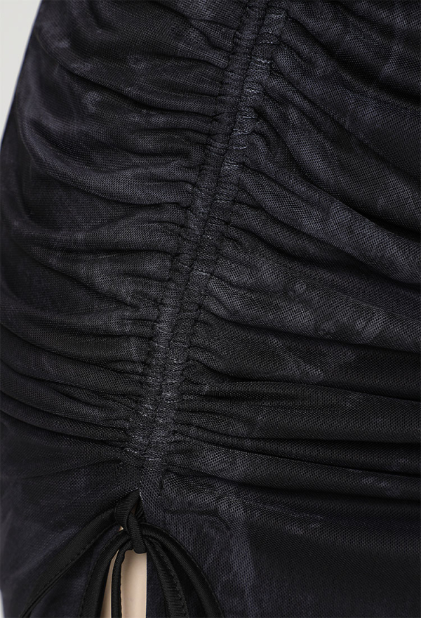 Wasteland Style Black Casual Outfit Short Hooded Top and Skirt with Arm Sleeves
