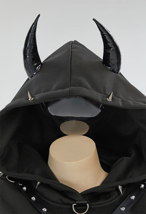 Dark Rebel Gothic Style Black Sweatshirt Chain Rivets Cross Decor Demon Horns Hoodie