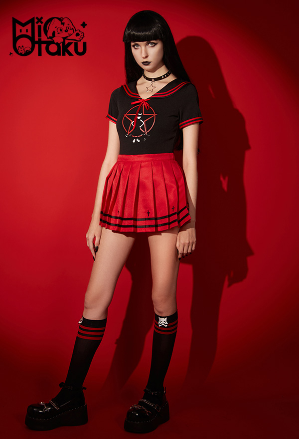 Emily the Strange Pentagram Print Halloween Costume Two-Piece Sailor Uniform with Pleated Skirt