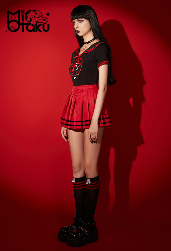Emily the Strange Pentagram Print Halloween Costume Two-Piece Sailor Uniform with Pleated Skirt