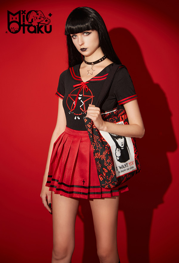 Emily the Strange Pentagram Print Halloween Costume Two-Piece Sailor Uniform with Pleated Skirt