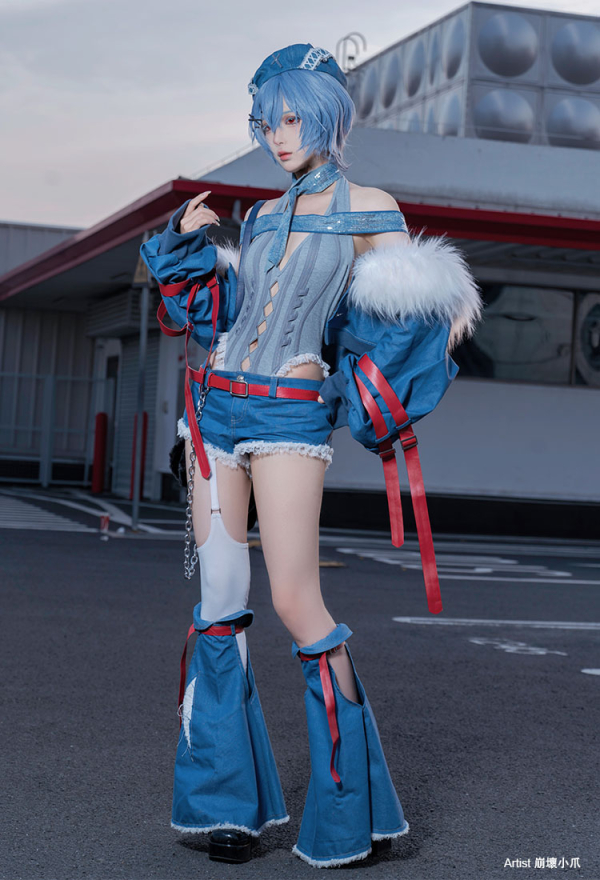 Anime Girl Cosplay Costume Knitted Bodysuit Set with Denim Shorts Jacket and Hat