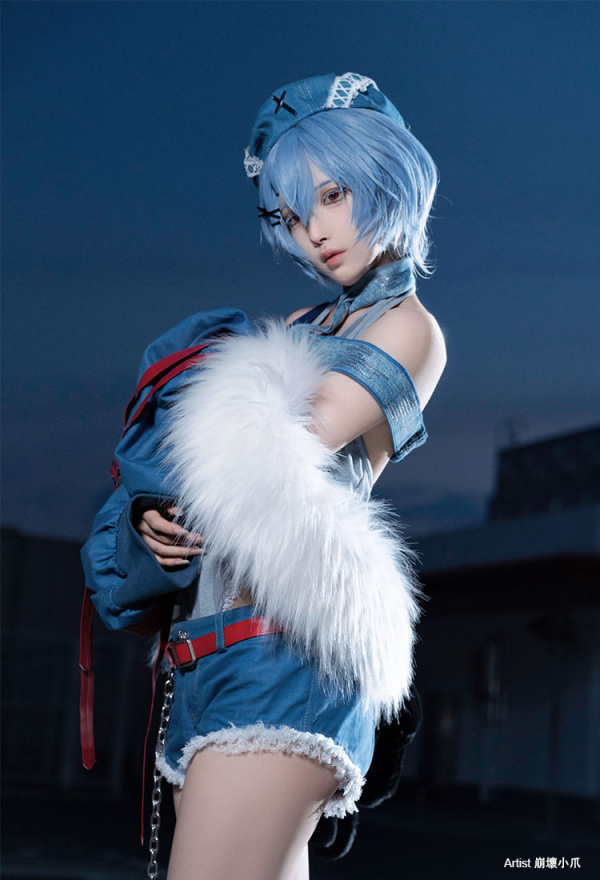 Anime Girl Cosplay Costume Knitted Bodysuit Set with Denim Shorts Jacket and Hat