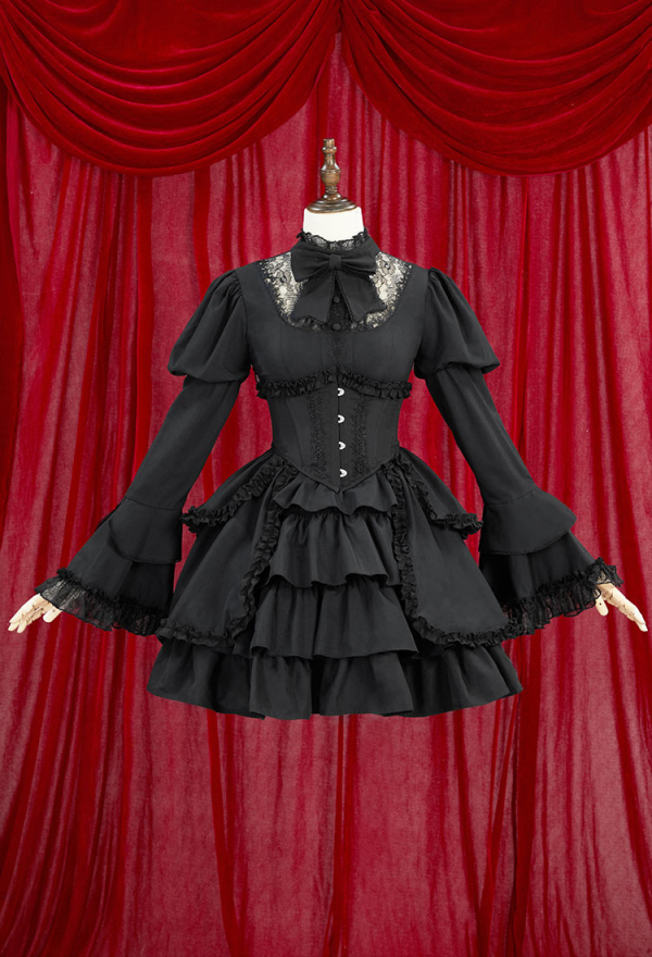 Moonlight Romance Victorian Gothic Black Dress Vintage Court Style Multi Layered Dress with Corset