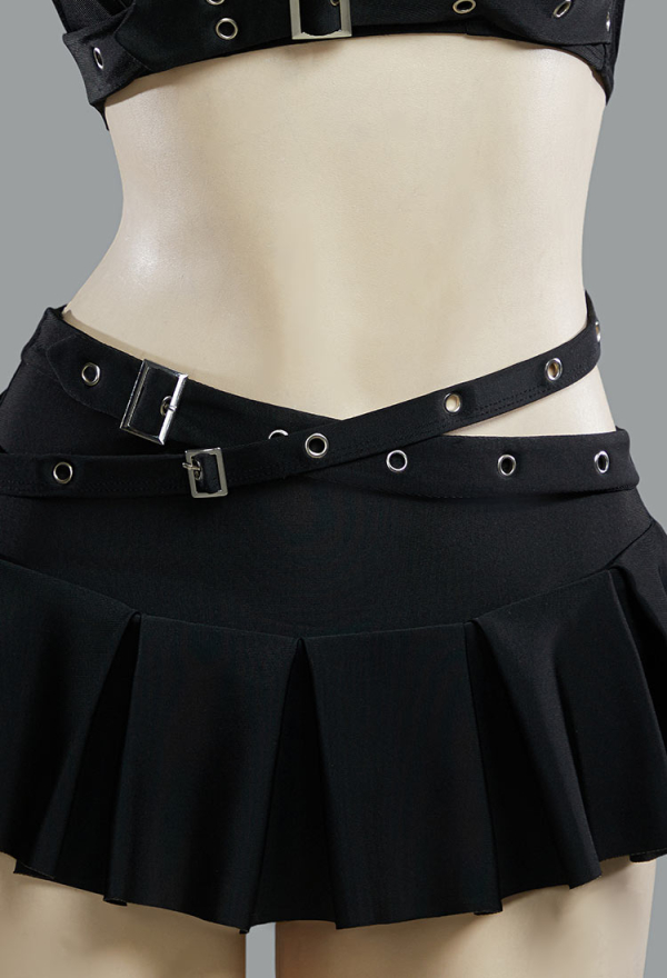 Dark Rebel Gothic Black Heart Cutout Swimsuit Punky Buckle Two-Piece Beach Wear Halter Top and Culottes Dark Rebel Gothic Black Heart Cutout Swimsuit Punky Buckle Two-Piece Beach Wear Halter Top and Culottes