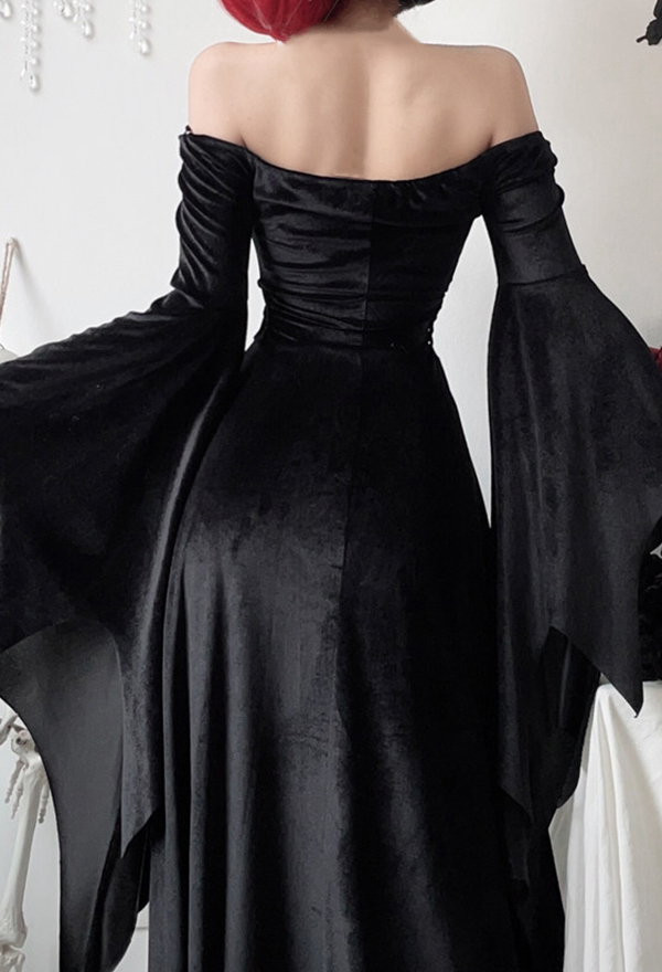 Meowcos Bewitched Bat Gothic Witch Style Black Dress Halloween Bat Wing Sleeve Off-Shoulder Long Gown Meowcos Bewitched Bat Gothic Witch Style Black Dress Halloween Bat Wing Sleeve Off-Shoulder Long Gown