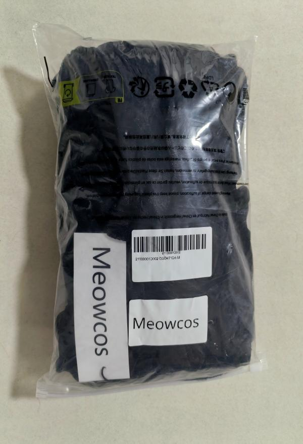 Meowcos Bewitched Bat Gothic Witch Style Black Dress Halloween Bat Wing Sleeve Off-Shoulder Long Gown Meowcos Bewitched Bat Gothic Witch Style Black Dress Halloween Bat Wing Sleeve Off-Shoulder Long Gown