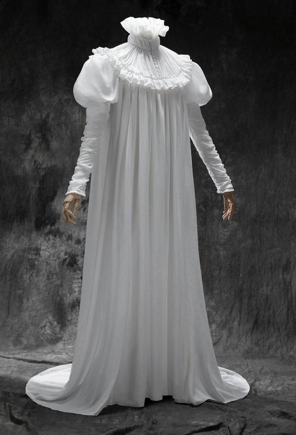 Crimson Cage Halloween White Dress Vintage Court Style Gigot Sleeve Long Dress Crimson Cage Halloween White Dress Vintage Court Style Gigot Sleeve Long Dress