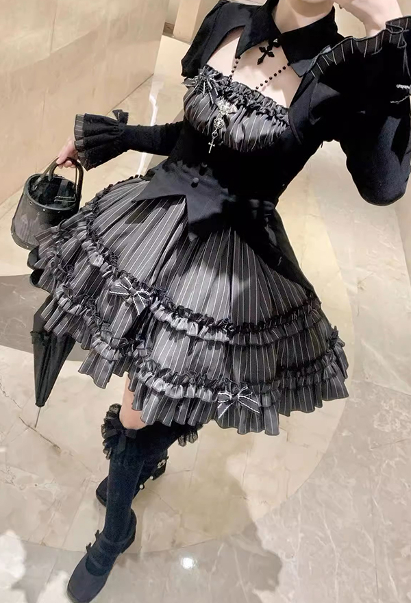 Moonlight Romance Gothic Black Striped Ruffle Lolita Dress Set Y2K Dark Style Puff Skirt with Long Sleeve Top Moonlight Romance Gothic Black Striped Ruffle Lolita Dress Set Y2K Dark Style Puff Skirt with Long Sleeve Top