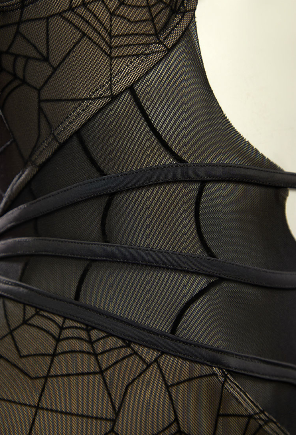 Pretty Crawler Gothic Spiderweb Design One-Piece Swimsuit Cutout Halter Bathing Suit Pretty Crawler Gothic Spiderweb Design One-Piece Swimsuit Cutout Halter Bathing Suit