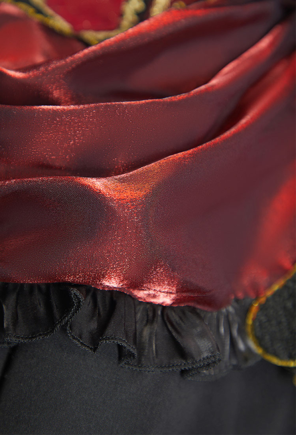Queen Crimson Halloween Gothic Black Red Set Dark Court Style Off-Shoulder Top and Drawstring Skirt with Jacket Queen Crimson Halloween Gothic Black Red Set Dark Court Style Off-Shoulder Top and Drawstring Skirt with Jacket
