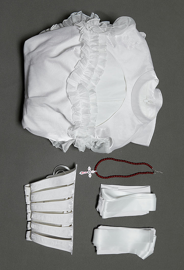 My Dying Bride Halloween White Short Wedding Dress Irregular Ruffled Dress with Corset and Gloves My Dying Bride Halloween White Short Wedding Dress Irregular Ruffled Dress with Corset and Gloves