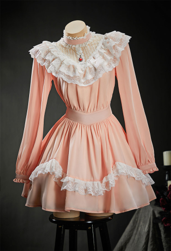 Oddity Vault: 1890 Halloween Peach Pink Dress Vintage Lace Dress with Necklace