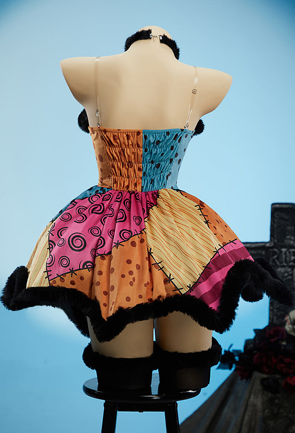 Sweet Nightmare Gothic Colorful Patchwork Print Dress with Choker and Stockings Winter Christmas Outfit Sweet Nightmare Gothic Colorful Patchwork Print Dress with Choker and Stockings Winter Christmas Outfit