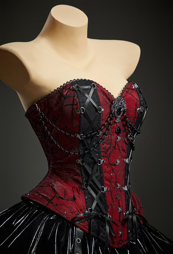 Gothic Spiderweb Strapless Corset Top Vintage Lacing Overbust Corset Waist Cincher with Brooch Gothic Spiderweb Strapless Corset Top Vintage Lacing Overbust Corset Waist Cincher with Brooch