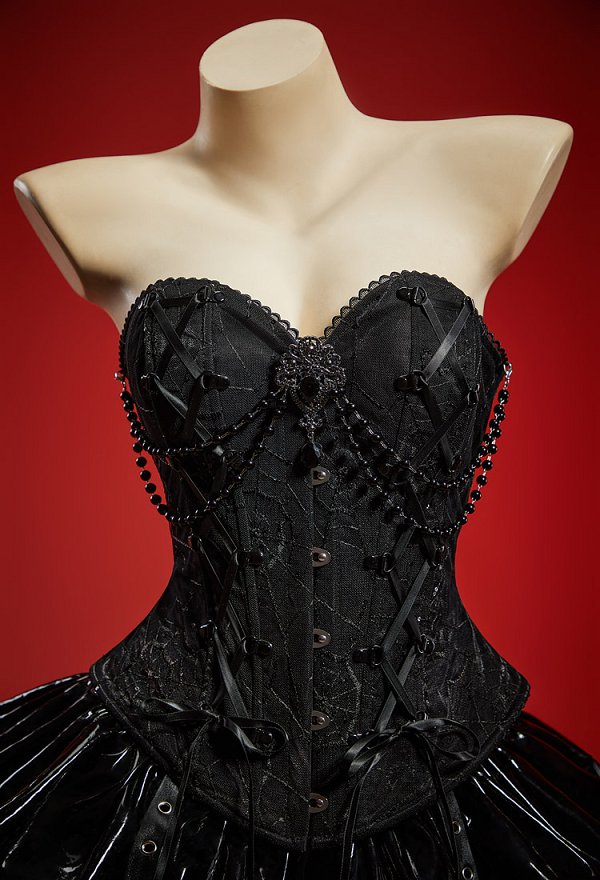 Gothic Spiderweb Strapless Corset Top Vintage Lacing Overbust Corset Waist Cincher with Brooch Gothic Spiderweb Strapless Corset Top Vintage Lacing Overbust Corset Waist Cincher with Brooch
