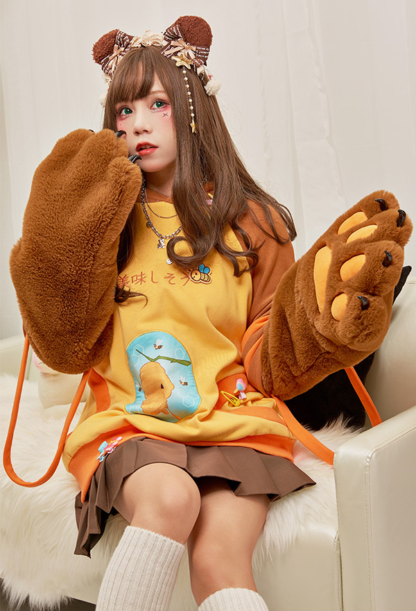Honey Bear Women Cute Yellow Brown Bee Embroidery Hoodie with Detachable Furry Cat Paw Bag