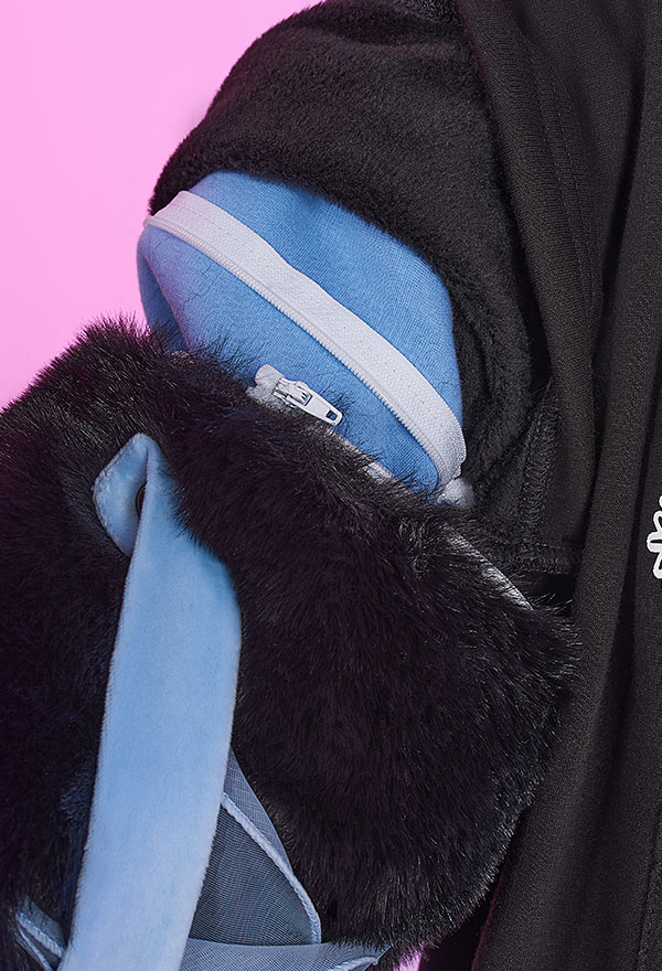Women Gothic Black Cat Ear Shape Lace-up Hooded Sweatshirt with Furry Cat Paw Bag Women Gothic Black Cat Ear Shape Lace-up Hooded Sweatshirt with Furry Cat Paw Bag