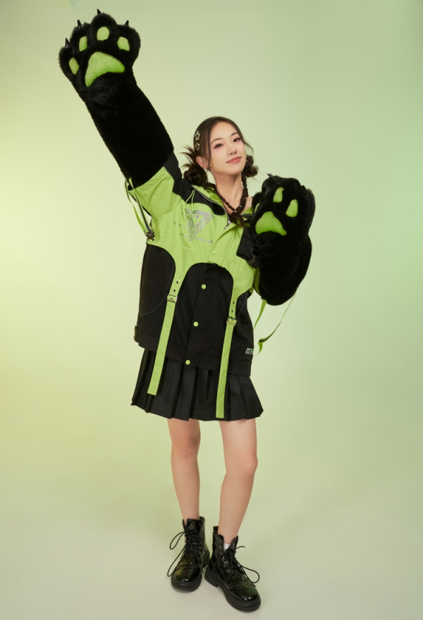 Cyberpunk Detachable Hooded Jacket Furry Cat Paw Coat Cyberpunk Detachable Hooded Jacket Furry Cat Paw Coat