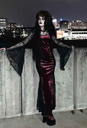 Victorian Vampire Blood Stunner Bridal Dress Gothic Vintage Red Golden Diamond Velvet Fishtail Layered Halloween Wedding Dress