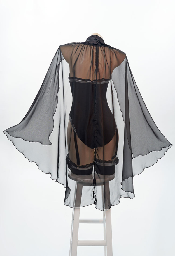 Love Poetry Sexy Black Rose Decoration Sexy Lace Lingerie with Cloak and Stocking Love Poetry Sexy Black Rose Decoration Sexy Lace Lingerie with Cloak and Stocking
