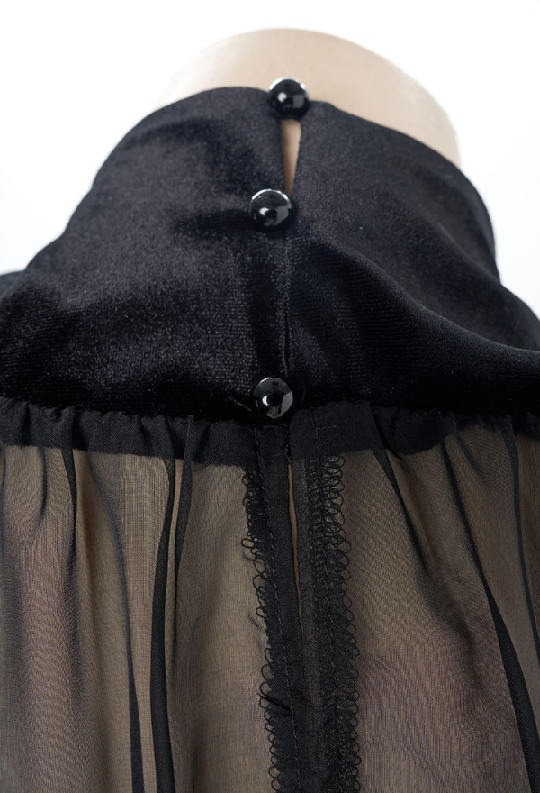 Love Poetry Sexy Black Rose Decoration Sexy Lace Lingerie with Cloak and Stocking Love Poetry Sexy Black Rose Decoration Sexy Lace Lingerie with Cloak and Stocking