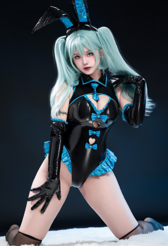 Sexy Lingerie Bunny Girl Cut-out Sleeveless Bodysuit with Gloves and Headband