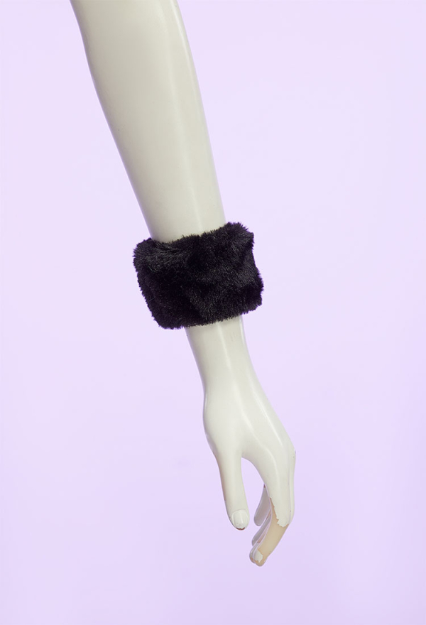 Midnight Meow Sexy Cosplay Set Winter Plush Cute Cat Paw Top and T-Back with Tail