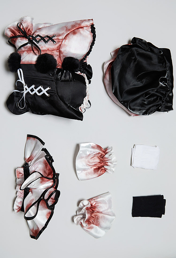 Moonlit Jester Sexy Cosplay Costume Black White Color-block Bodysuit and Puff Sleeves Bolero with Hat and Collar