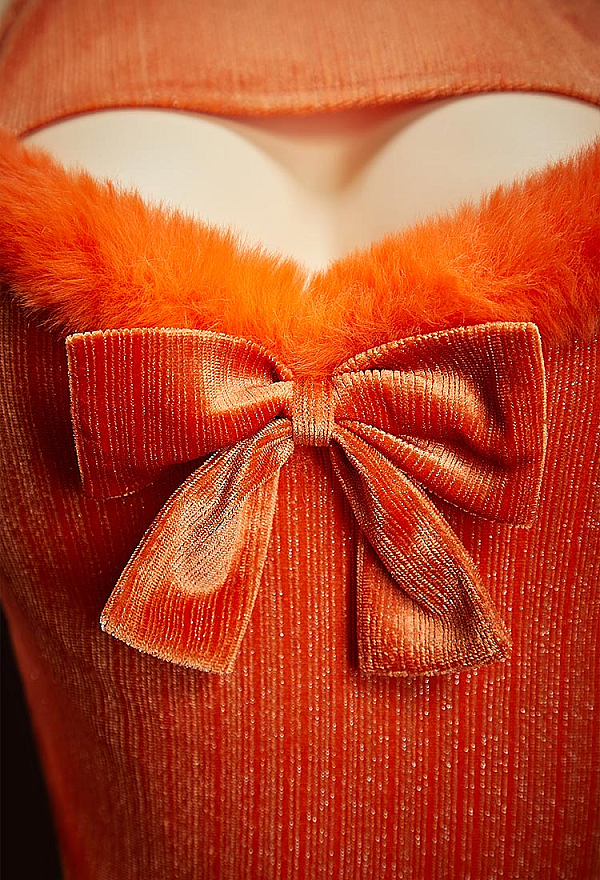 Halloween Sexy Costume Orange Velvet Dress with Sleeves and Stockings