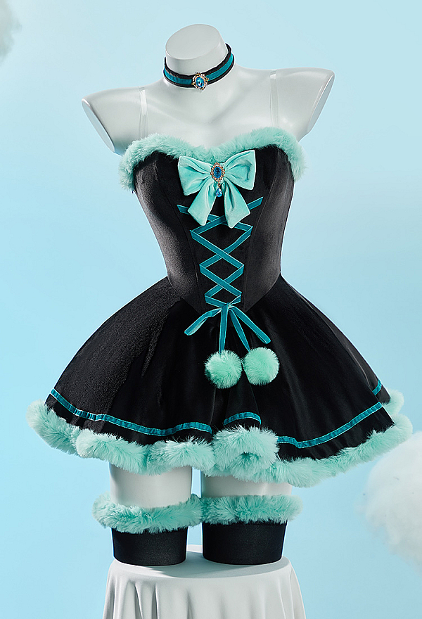 Bunny Girl Christmas Plush Outfit Set Strapless Dress with Cape and Thigh-high Stockings Bunny Girl Christmas Plush Outfit Set Strapless Dress with Cape and Thigh-high Stockings
